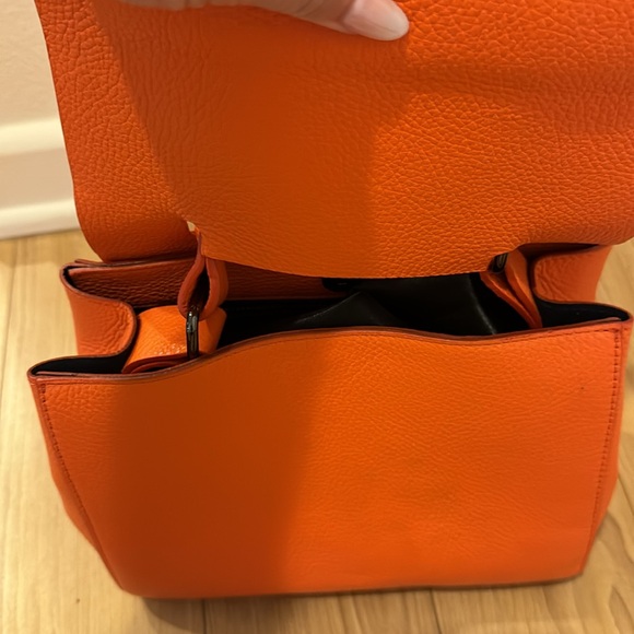 Marcell Von Berlin Convertible Top Handle Bag - Picture 6 of 7